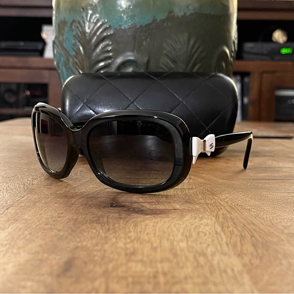 Chanel Sunglasses 5170-A Black Cocomark Camellia Ribbon Women Glasses G No.11054